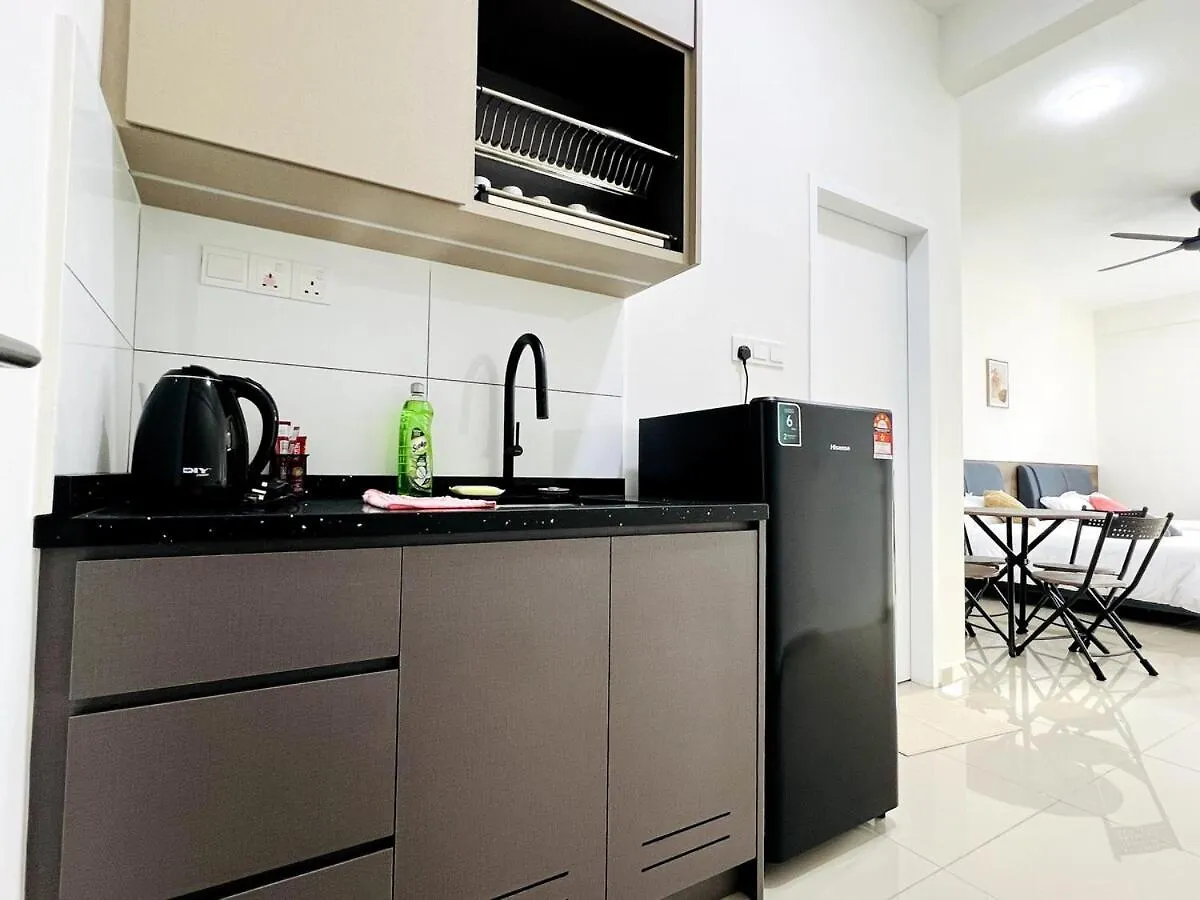 Studio 2Bed4Pax Kekloksi View Ayer Itam Apartment